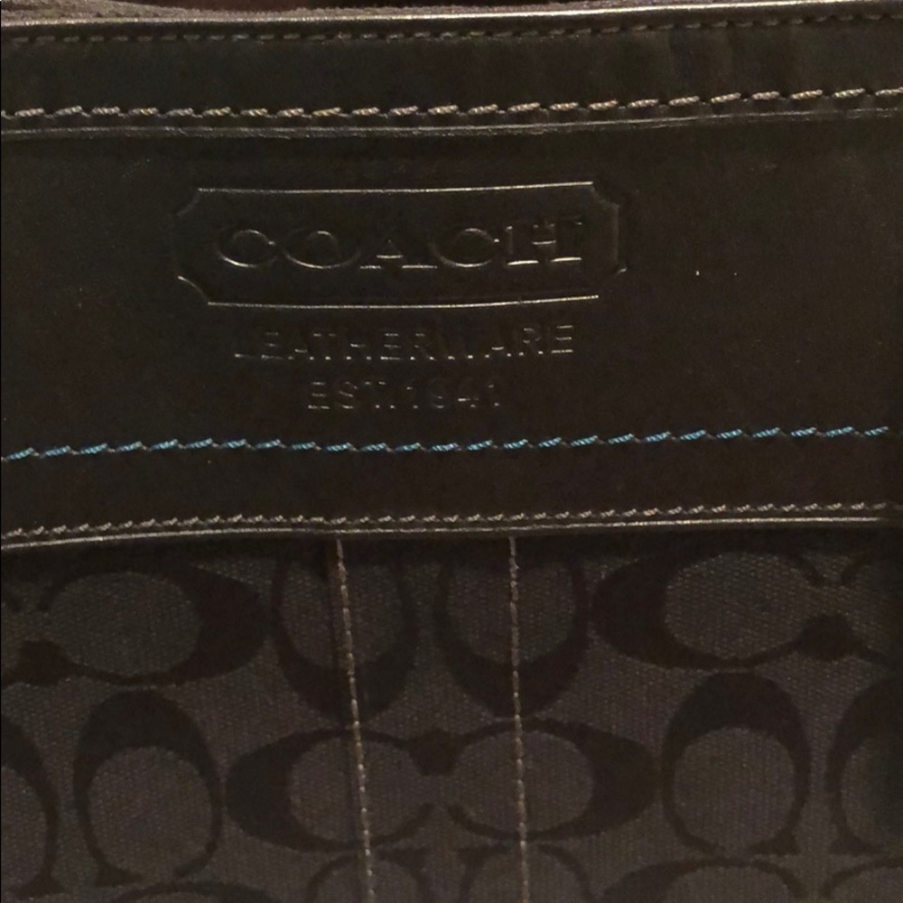 Coach Handbag - Picture 2 of 9